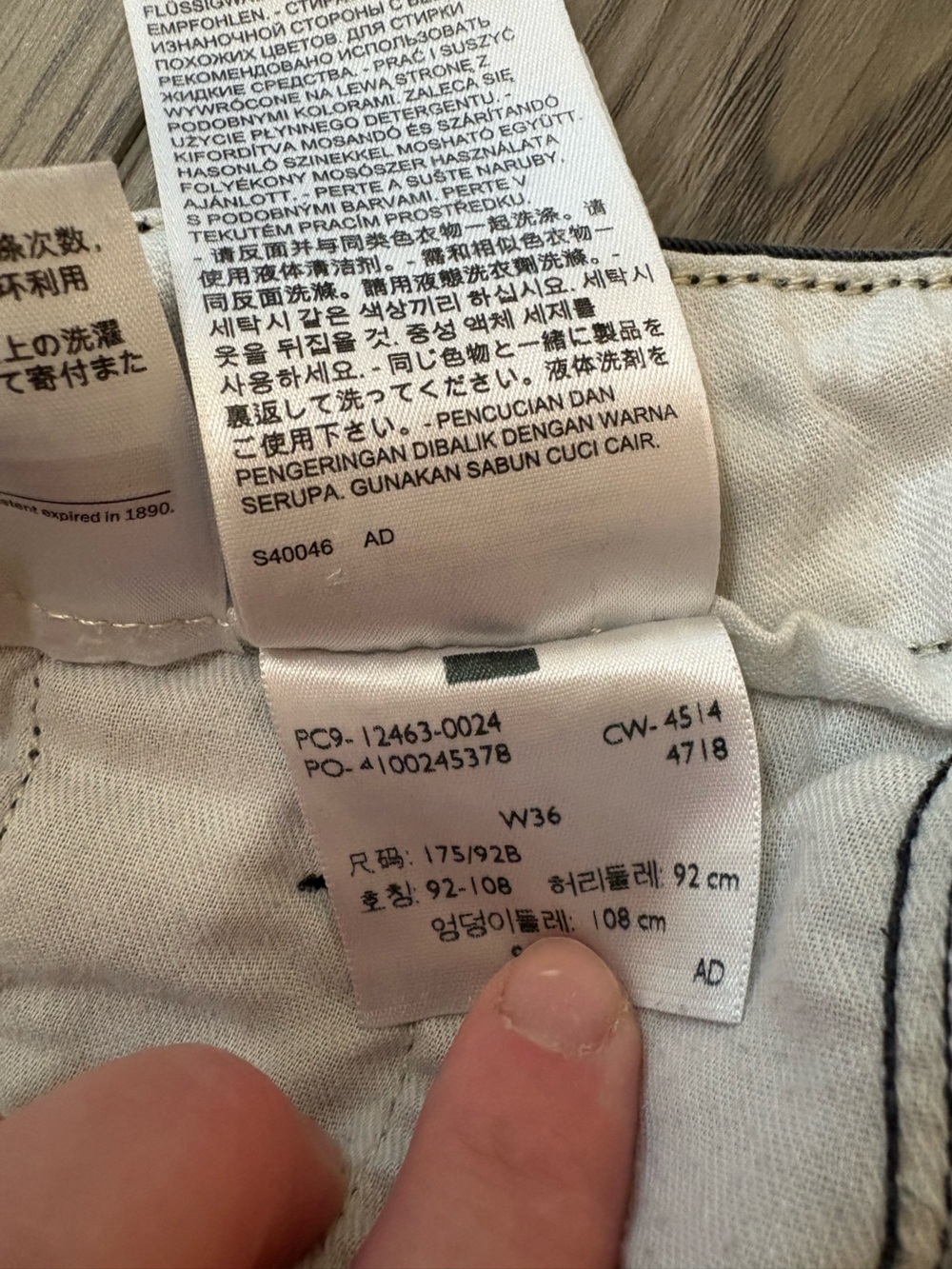 Levi's Men's Charcoal Cargo Shorts - Picture 3 of 4